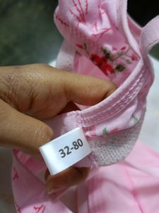 Brand New 💗Pink Bra[32 -34]..👙💗