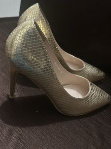 Lavie Gold Pumps