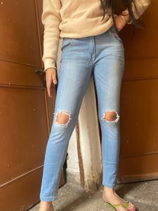 Ginger Ripped Slim Jeans