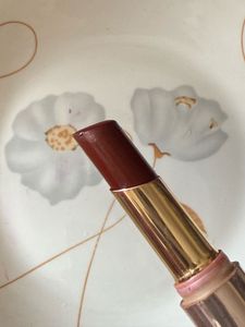🆕 Lakme 9to5 Carmine Lipstick