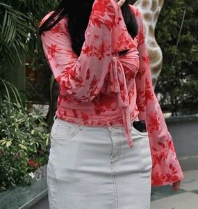 Floral Print Tie-Up Top