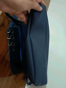 Beautiful Girl's Sling Bag ✨