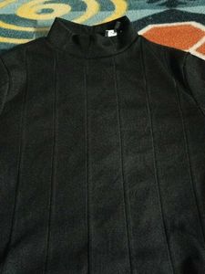 Black Striped Cropped Top