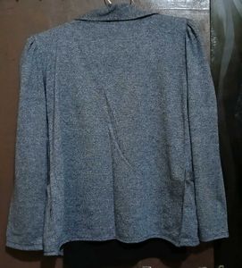 ✨ Stylish Grey Blazer with Star Print Inner Tee