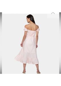 Forever New - Angie Cotton BardotNWTMidi Dress