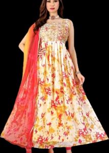 Heavy Ethnic Gown And Dupatta
