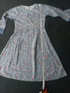 Floral Print Round Kurti
