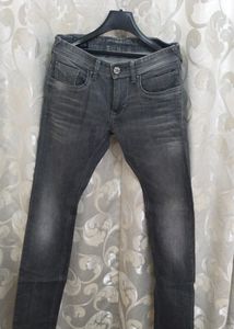 Men&#39;s Premium quality Jeans...Size..32 L 34
