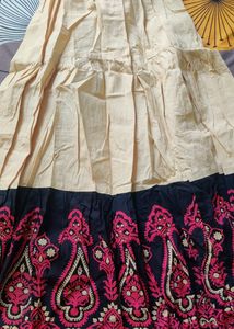 Skirt M/L Size