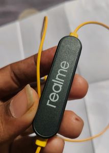 Pack Of 2 Bluetooth Headphones, Realme+Branded