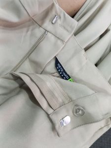 Tokyo Talkies Beige Trousers!