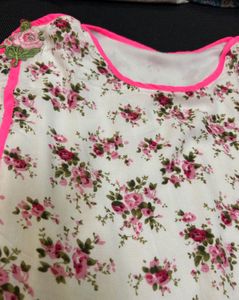 stylish sleeves top