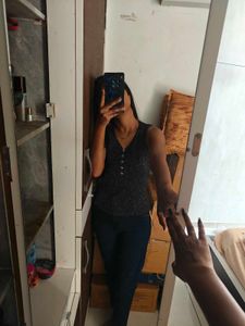 Sleeveless Top