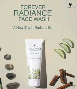 Forever Radiance Face Wash