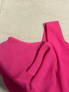 Kazo Off Shoulder Pink Top