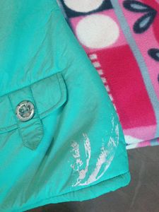 Stylish Sleeveless Vest