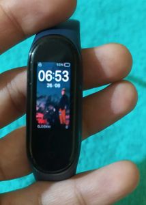 Mi Band 4 💫Like New.