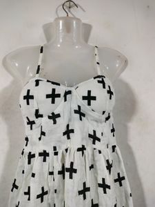 White&amp; Black Printed Dresses (Women&#39;s)
