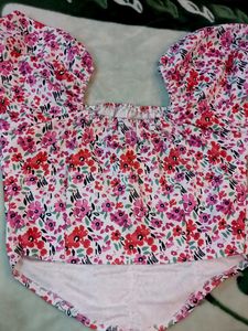 Floral Print Crop Top
