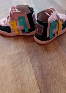Girls&#39; Pink High top Sneakers