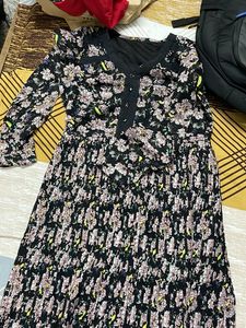 Pretty Black Floral Dress