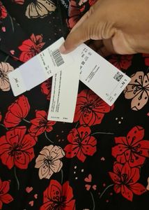 Branded Midi Dress With Tag 🇩🇪