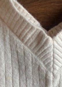Urbanic Crop Tank Top Knitted V Neck