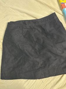 H&amp;M Black Skirt