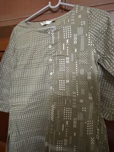Kurti In Good Condition