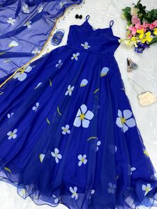 Beautiful Gowns For You Gorgeous 🥳