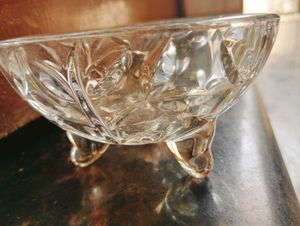4 Crystal Bowls
