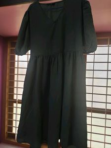 Green Puff Sleeve Midi Dress