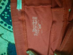 Red Legging