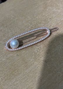 Bracelet And Pearl Hair Clip Combo