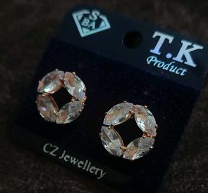 2 Pair Ad Earrings