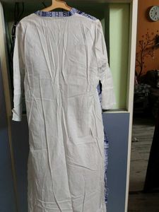 Avaasa White Kurti XXL Size