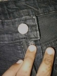 Black Jeans