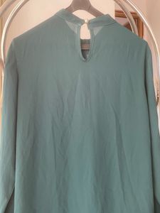 Elegant Green top