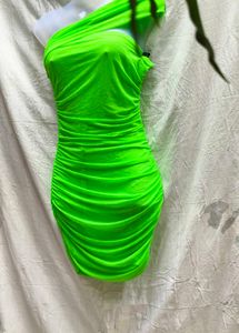 DAMN GORGEOUS RUCHED BODYCON