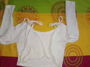 White Tank / Crop Top