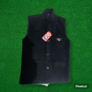 Beautiful Boys Sleeveless Kurti