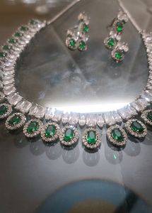 It&#39;s AD Silver Neck Pc With Earrings