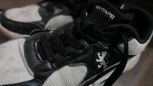 Red Tape Sneakers B&amp;W Panda Edition🐼
