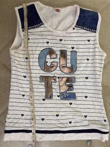 Sleeveless White Tshirt For Young Girl