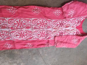 A Kurti Set With Pent