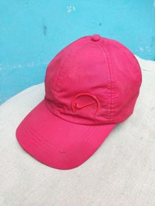 Nike Red Cap , Adjustable And Durable