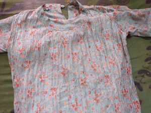 Vintage Floral &amp; Feather Print Tops - Bundle
