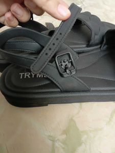 TRY ME sandals