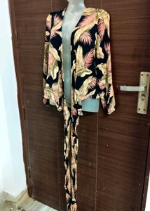 Stylish Floral Wrap Top