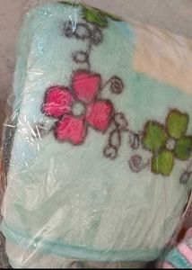 Baby Winter Skin Friendly Floral Pattern Blanket